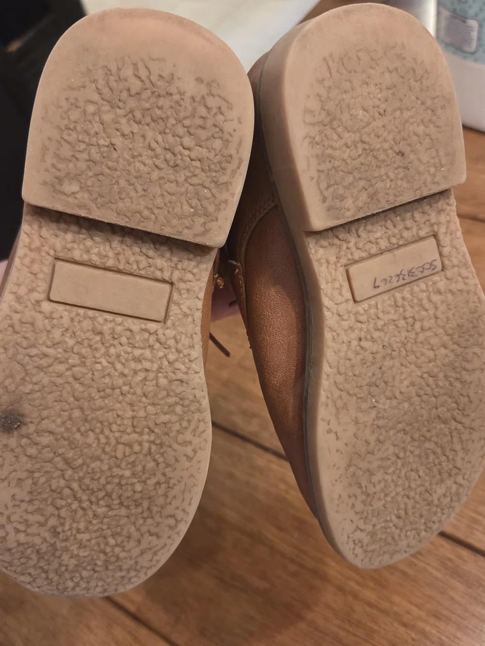 Boys Tan Leather Chukka Boots with Lace-Up Closure Size 11